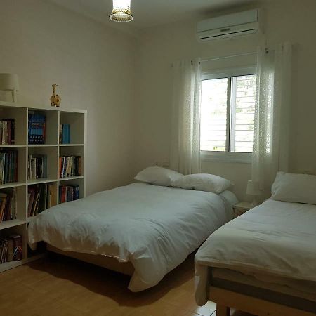 Bertha'S Coffee Apartment Афула Екстериор снимка