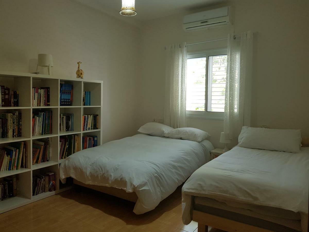 Bertha'S Coffee Apartment Афула Екстериор снимка